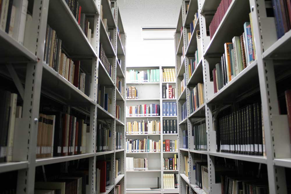 library1.jpg