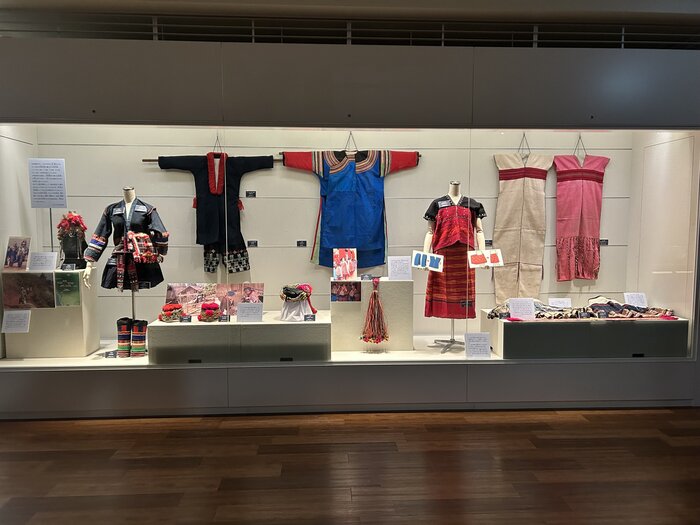 25 ファッションの人類学展.jpeg